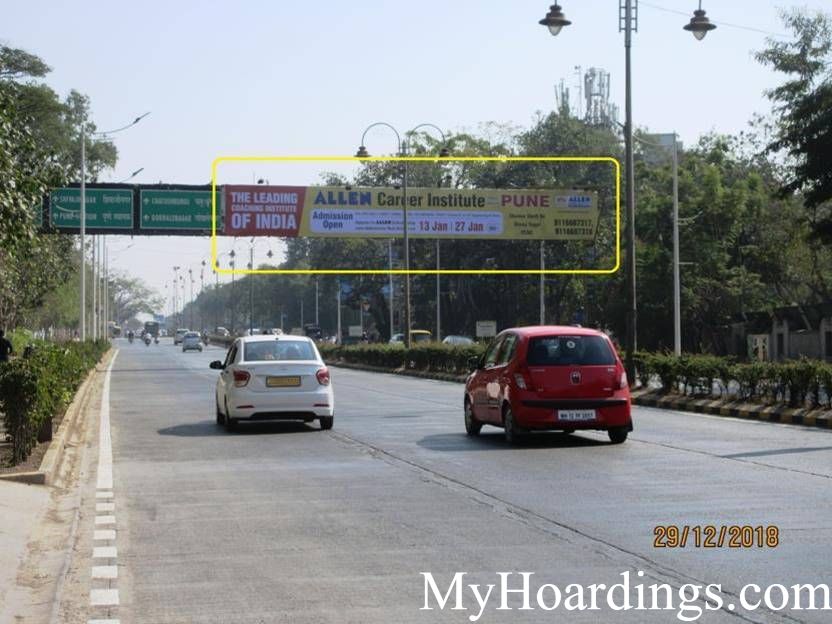 OOH Gantry Agency in India, Highway Unipole advertising in Ganeshkhind Road Bremen Circle in Pune, Unipole Agency in Pune